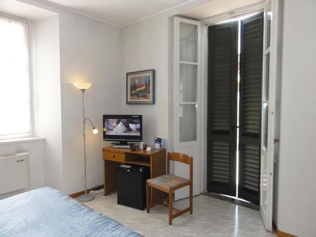 Albergo Ristorante Grigna Mandello del Lario Zimmer foto