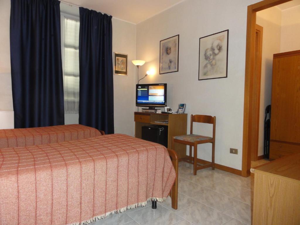 Albergo Ristorante Grigna Mandello del Lario Zimmer foto