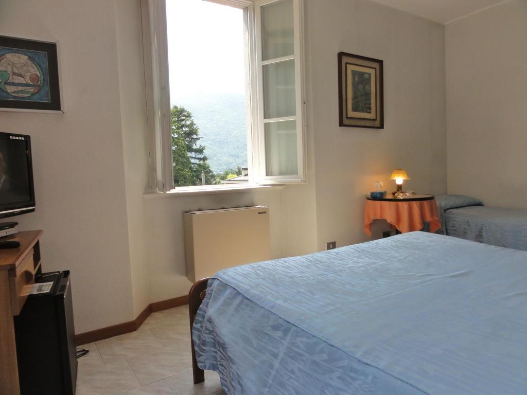 Albergo Ristorante Grigna Mandello del Lario Zimmer foto
